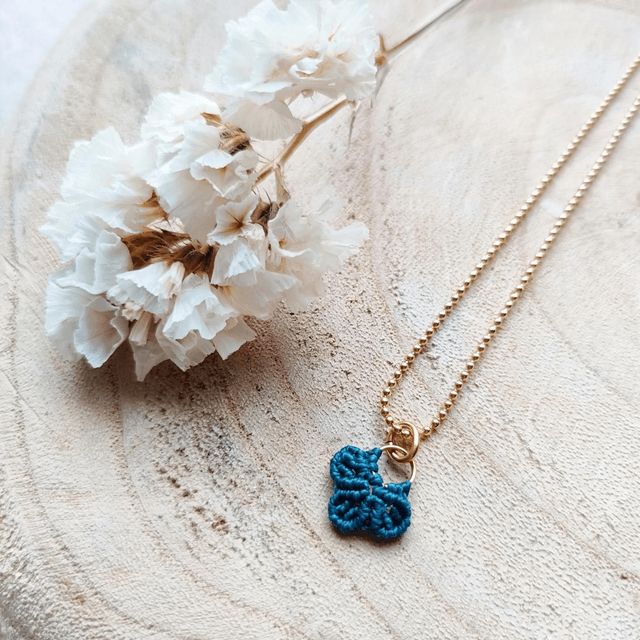Collier Aster doré 