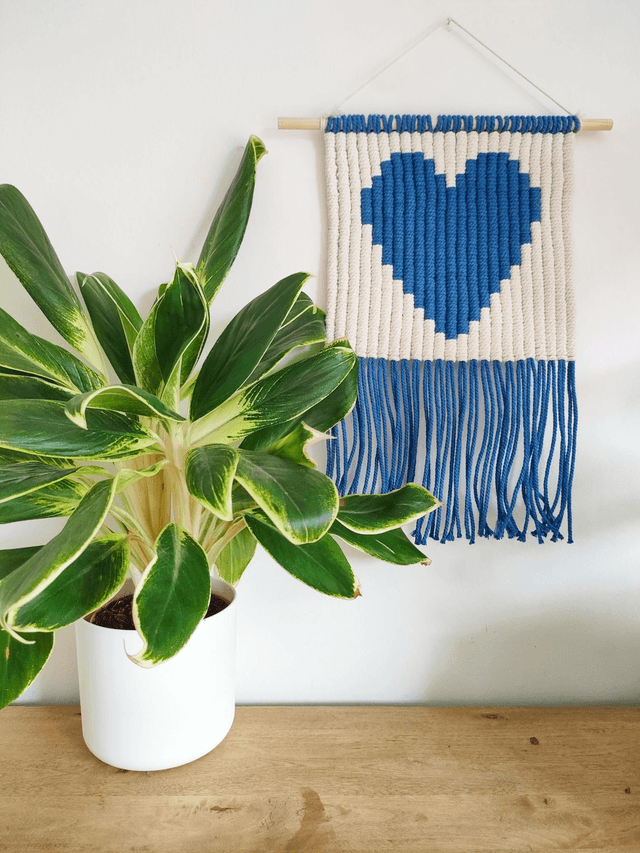 Tenture coeur bleu 